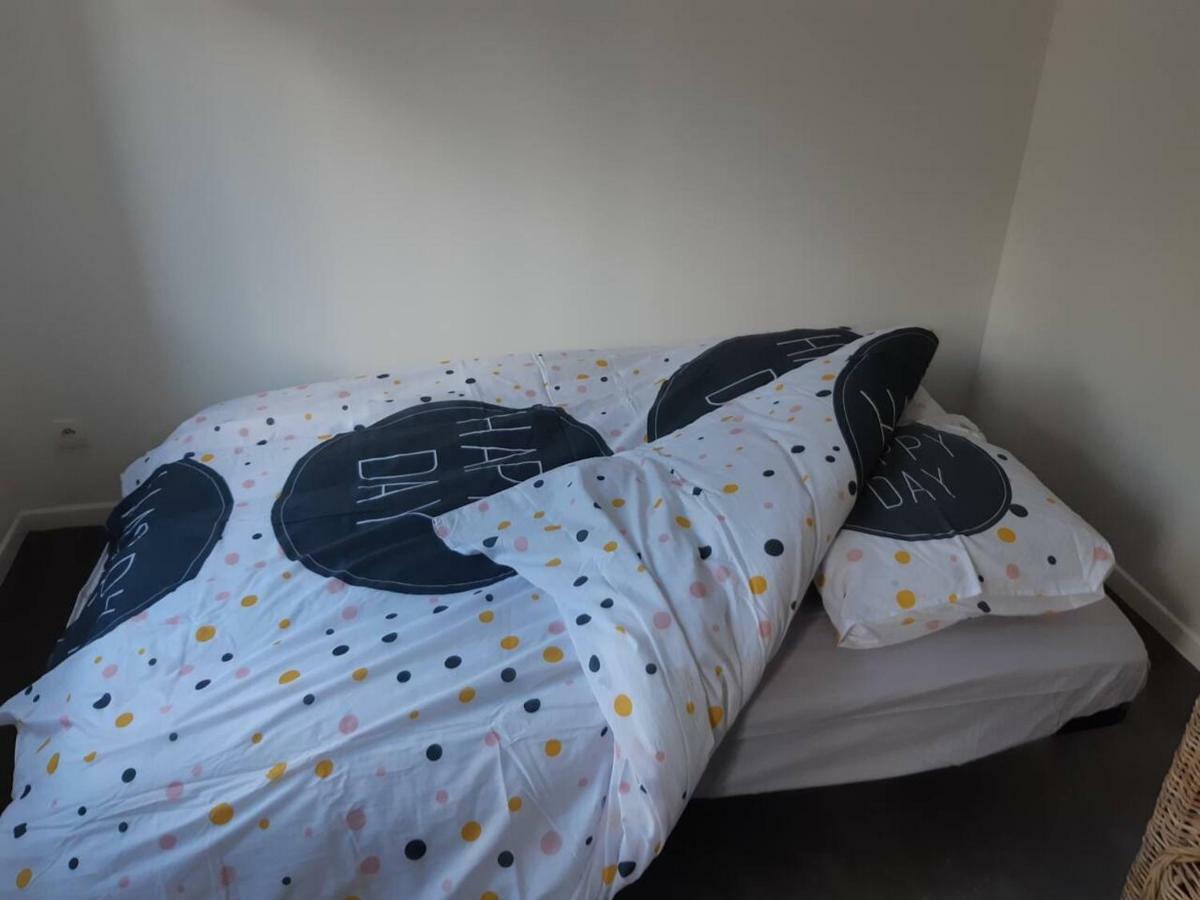 Elbeuf Etage 1 Sweet Home Netflix Wifi ภายนอก รูปภาพ
